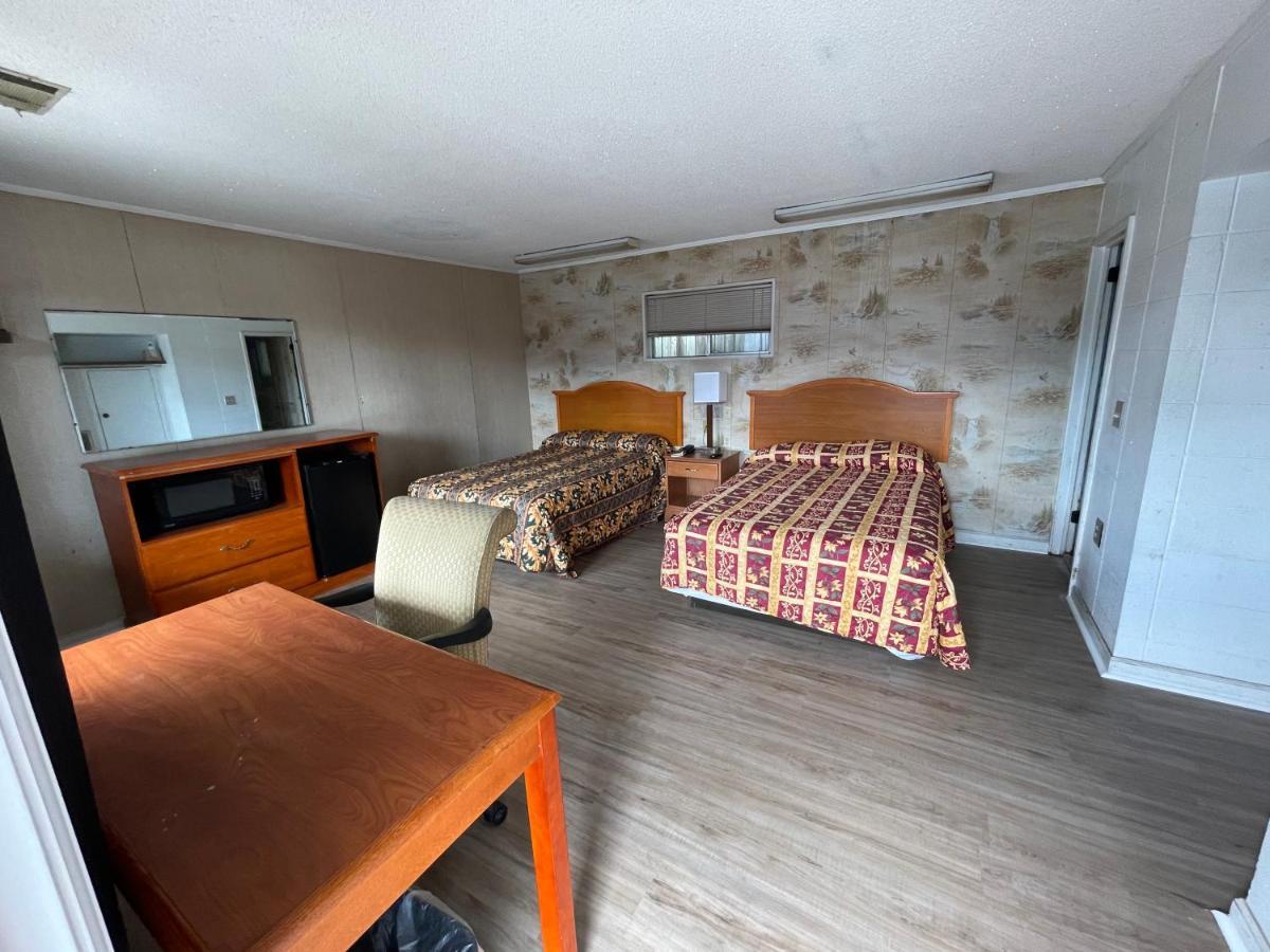 Pinelodge Motel Baxley Exteriör bild
